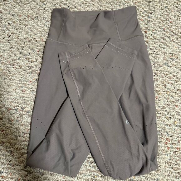 Lululemon Zoned In Tight *27" Lunar Rock- Size 6 - Picture 7 of 11